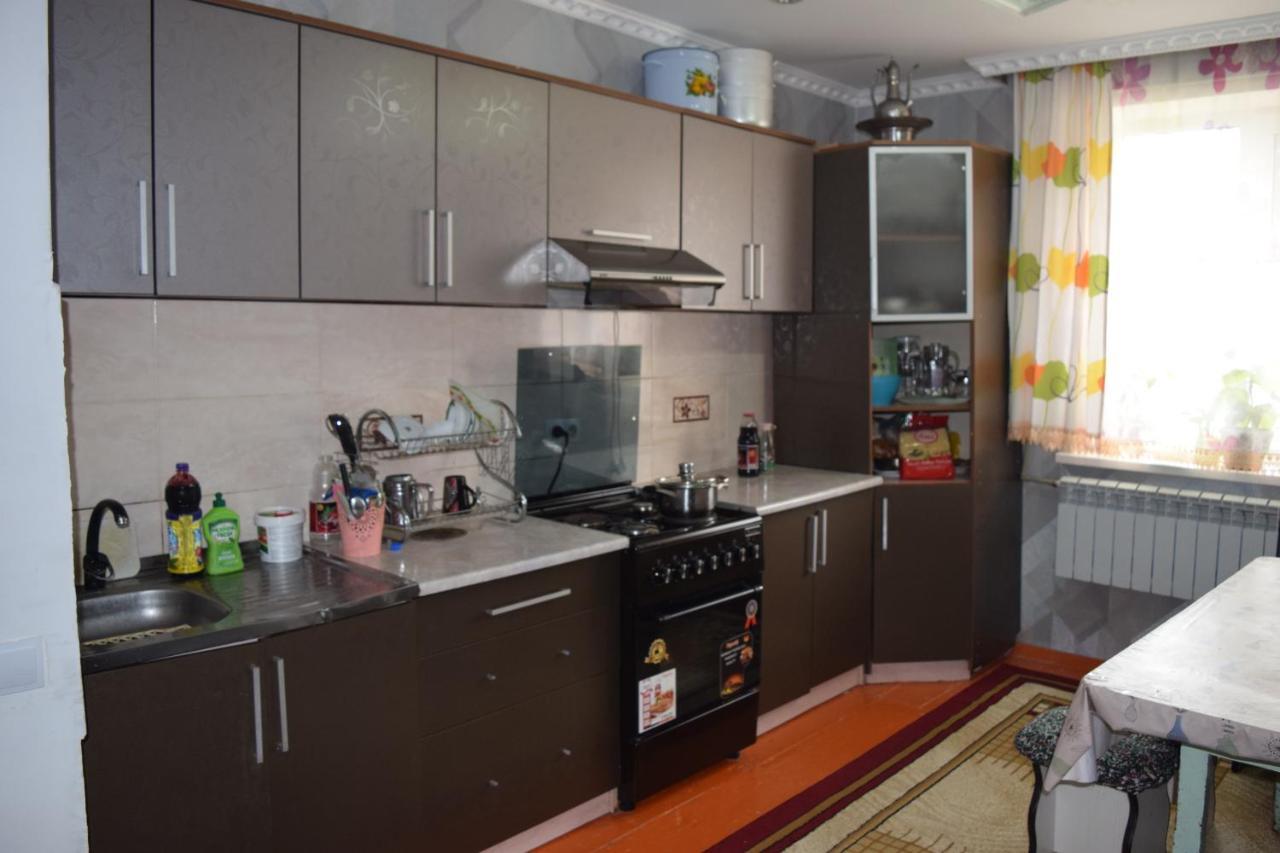 Naryn Guest House Luaran gambar