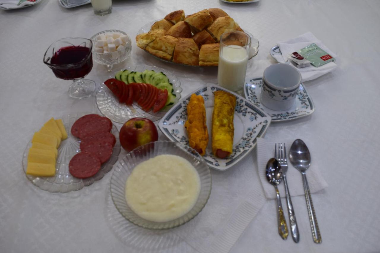 Naryn Guest House Luaran gambar
