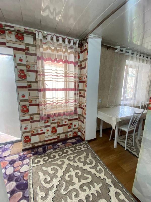 Naryn Guest House Luaran gambar