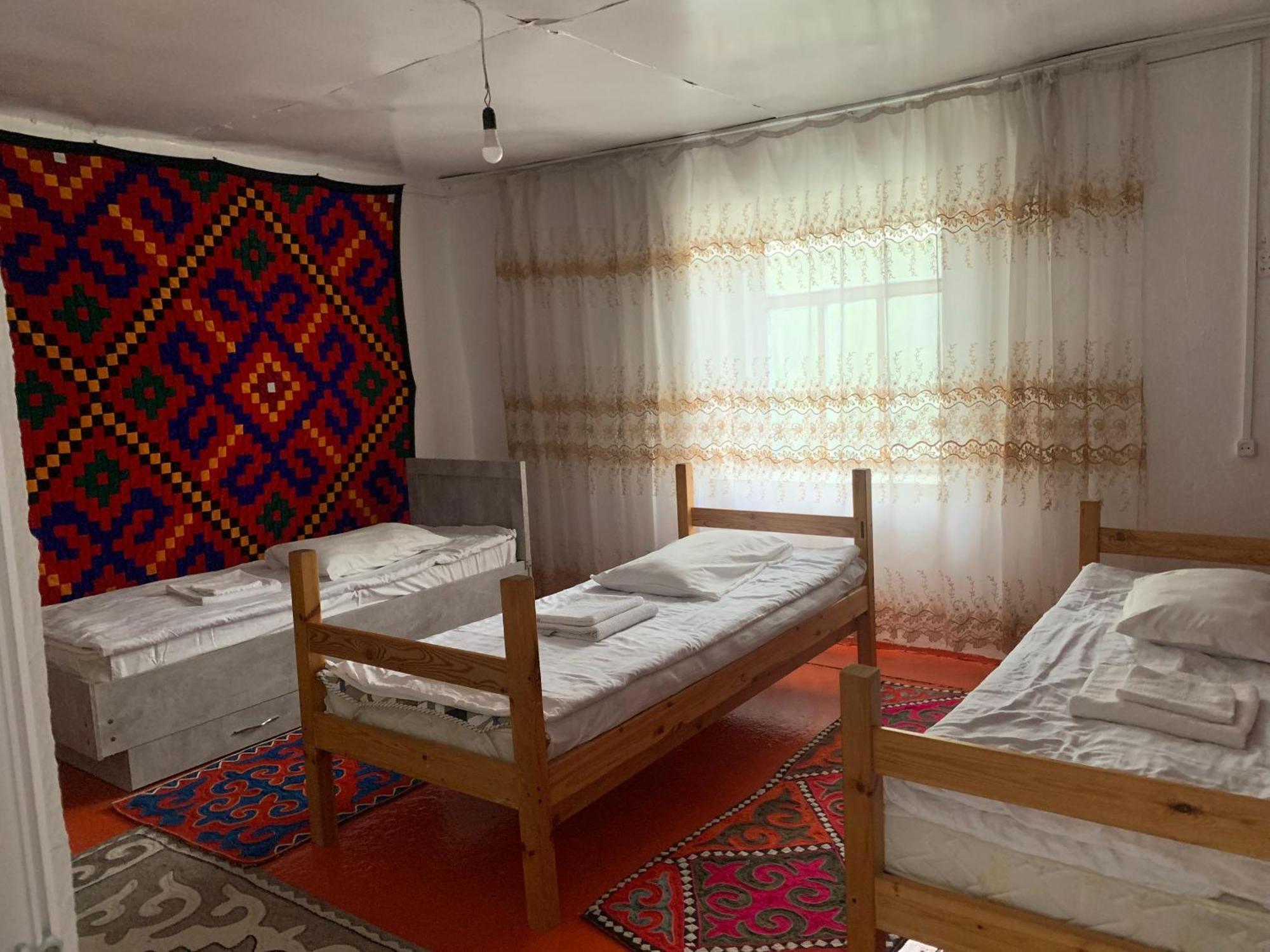 Naryn Guest House Luaran gambar