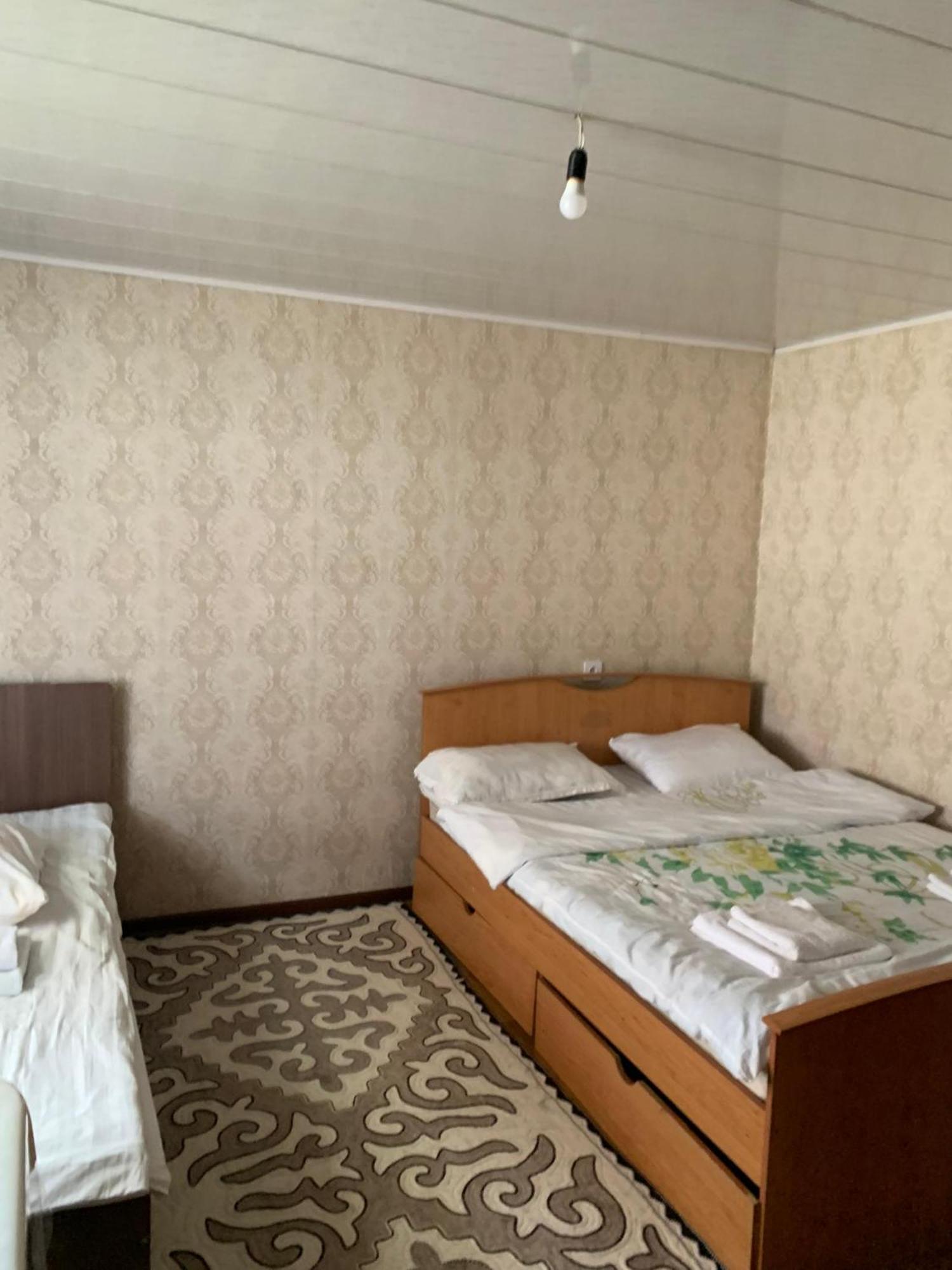 Naryn Guest House Luaran gambar